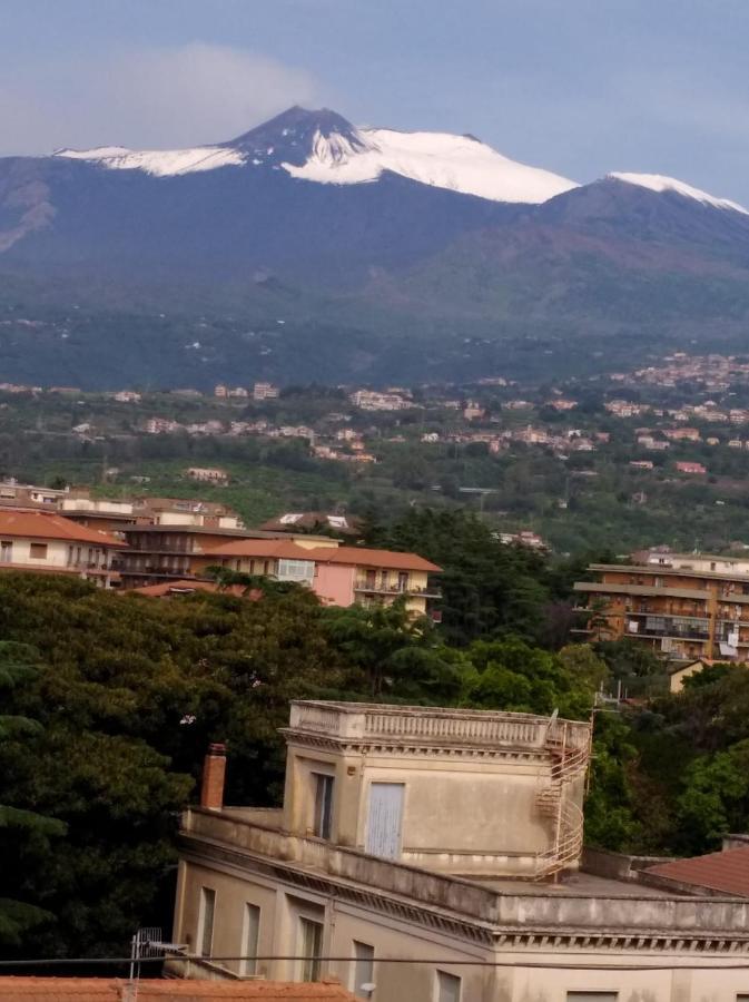Casa Donna Rosaria Tra Etna E Taormina Apartment Рипосто Екстериор снимка