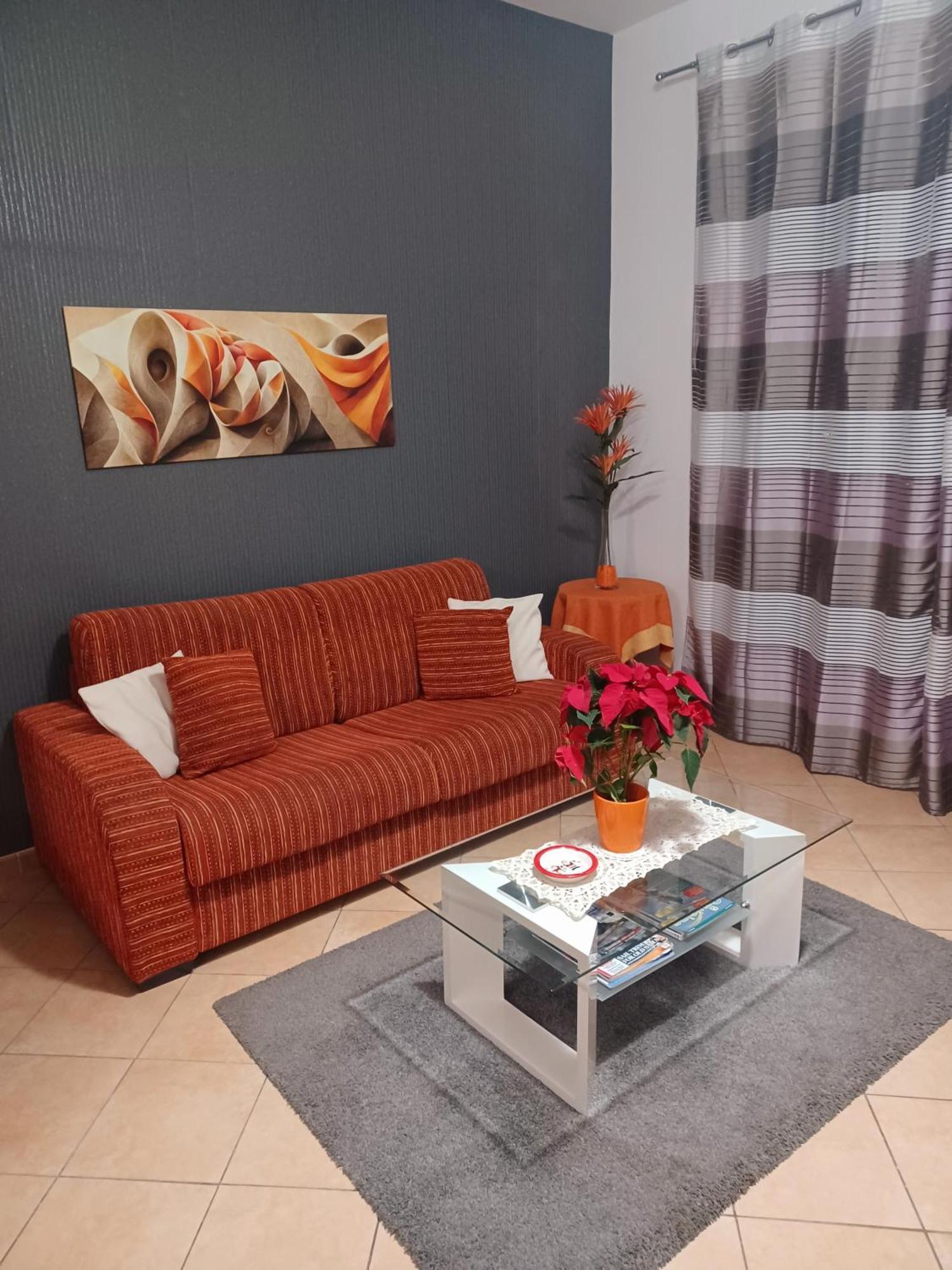 Casa Donna Rosaria Tra Etna E Taormina Apartment Рипосто Екстериор снимка
