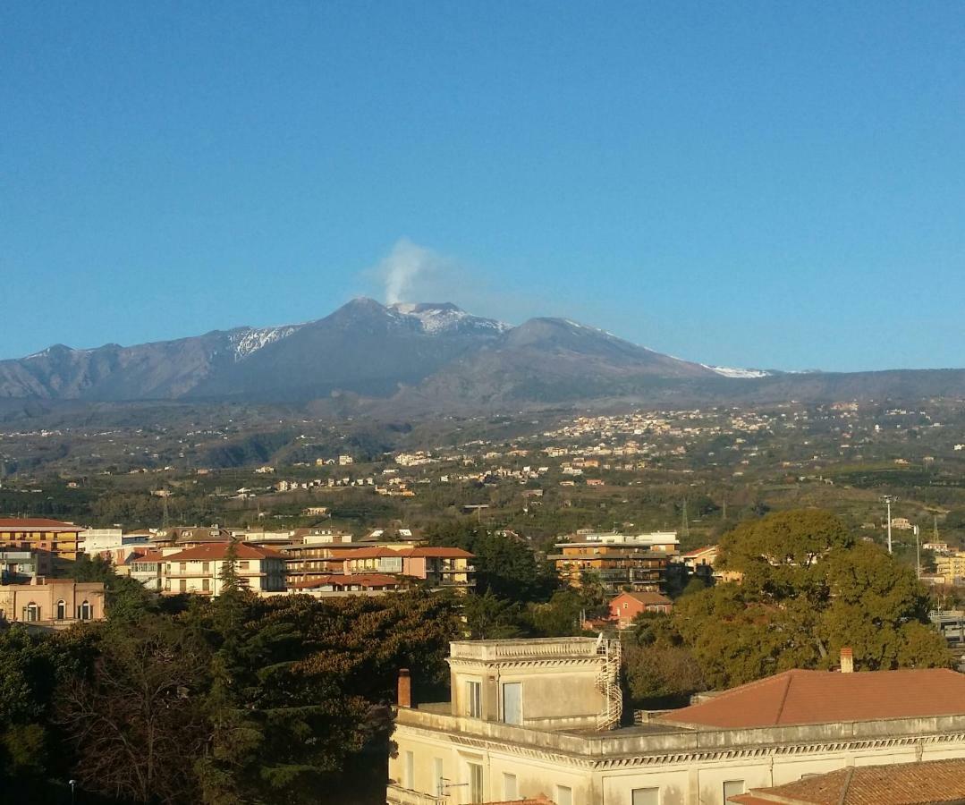 Casa Donna Rosaria Tra Etna E Taormina Apartment Рипосто Екстериор снимка